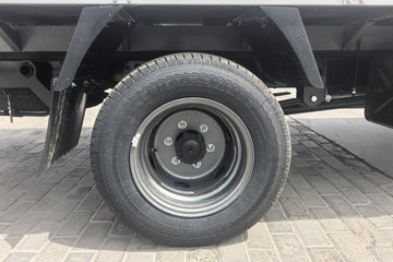 ������Խ ���� �콢�� 1.6L���� 120���� ������5�� 3.8�׵�������΢��ͼƬ