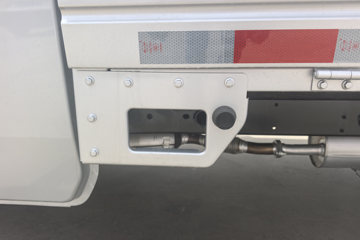 ������Խ ���� �콢�� 1.6L���� 120���� ������5�� 3.8�׵�������΢��ͼƬ
