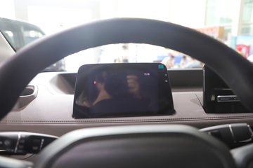 ����E��˳ 2025�� ������ ���綯 7�� 5.185�������ж���� 53.58kWhͼƬ