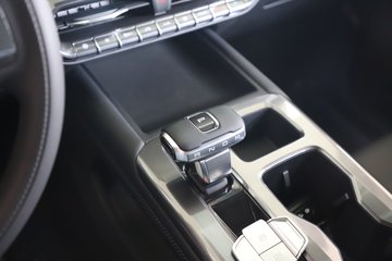 ������ 2026�� ȫ���������� 2.5T���� 211���� �Զ���������˫��Ƥ��ͼƬ