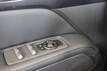 ������ 2026�� ȫ���������� 2.5T���� 211���� �Զ���������˫��Ƥ��ͼƬ