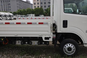 ����E˳�� 3.7�׵��Ŵ��綯�����Ῠ ʱ���°�63.75kWhͼƬ
