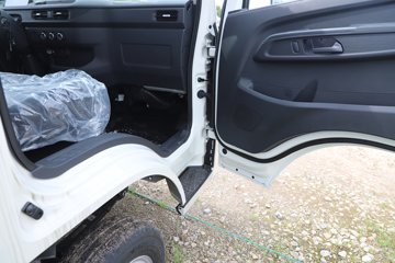 ����E˳�� 3.7�׵��Ŵ��綯�����Ῠ ʱ���°�63.75kWhͼƬ