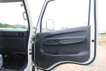 ����E˳�� 3.7�׵��Ŵ��綯�����Ῠ ʱ���°�63.75kWhͼƬ