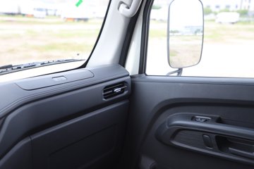 ����E˳�� 3.7�׵��Ŵ��綯�����Ῠ ʱ���°�63.75kWhͼƬ