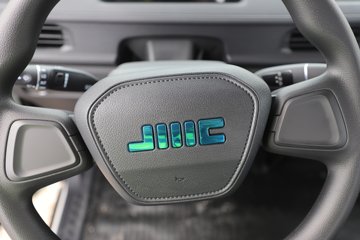 ����E˳�� 3.7�׵��Ŵ��綯�����Ῠ ʱ���°�63.75kWhͼƬ