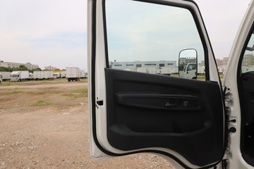 ����E˳�� 3.7�׵��Ŵ��綯�����Ῠ ʱ���°�63.75kWhͼƬ