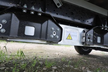 ����E˳�� 3.7�׵��Ŵ��綯�����Ῠ ʱ���°�63.75kWhͼƬ