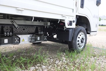 ����E˳�� 3.7�׵��Ŵ��綯�����Ῠ ʱ���°�63.75kWhͼƬ