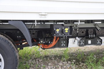 ����E˳�� 3.7�׵��Ŵ��綯�����Ῠ ʱ���°�63.75kWhͼƬ