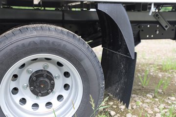 ����E˳�� 3.7�׵��Ŵ��綯�����Ῠ ʱ���°�63.75kWhͼƬ