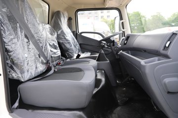 ������������ 2.5L���� 174���� ������6�� 4.2�׵�����ʽ�ῨͼƬ