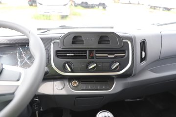 ������������ 2.5L���� 174���� ������6�� 4.2�׵�����ʽ�ῨͼƬ