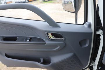 ������������ 2.5L���� 174���� ������6�� 4.2�׵�����ʽ�ῨͼƬ