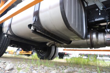 ������������ 2.5L���� 174���� ������6�� 4.2�׵�����ʽ�ῨͼƬ