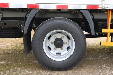 ������������ 2.5L���� 174���� ������6�� 4.2�׵�����ʽ�ῨͼƬ