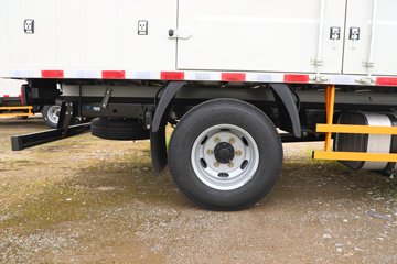 ������������ 2.5L���� 174���� ������6�� 4.2�׵�����ʽ�ῨͼƬ