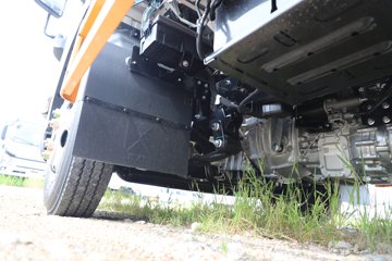 ������������ 2.5L���� 174���� ������6�� 4.2�׵�����ʽ�ῨͼƬ