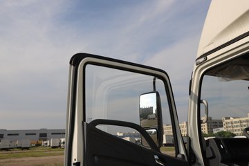������������E·�� 4.2�׵��Ŵ��綯��ʽ�Ῠ ����ʱ��100.09kWhͼƬ
