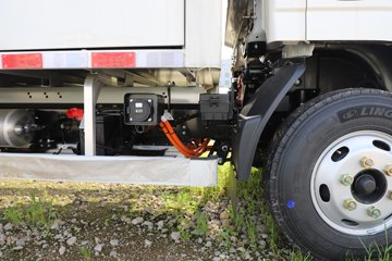 ������������E·�� 4.2�׵��Ŵ��綯��ʽ�Ῠ ����ʱ��100.09kWhͼƬ