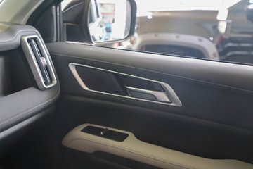 ����ȫ���� 2.5T���� 167���� �����Զ� ����˫��Ƥ��ͼƬ