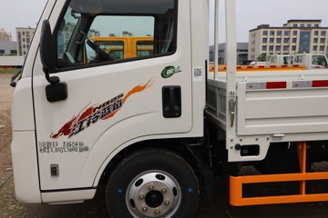 ����ȫ��˳�� ��׼�� 2.5L���� 136���� ������5�� 3.7�׵��������ῨͼƬ