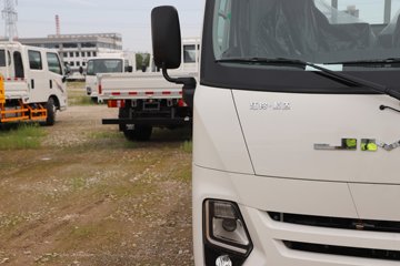 ����ȫ��˳�� ��׼�� 2.5L���� 136���� ������5�� 3.7�׵��������ῨͼƬ
