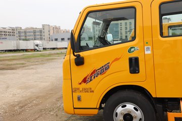 ���� ȫ��˳��խ�� ��׼�� 2.5L���� 136���� ������5�� 3.2��˫�������ῨͼƬ