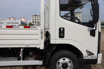 ����E·�� Max ���� ��ɲ 4.2�׵��Ŵ��綯�����Ῠ ����ʱ��140.41kWhͼƬ