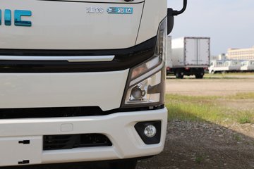 ����E·�� Max ���� ��ɲ 4.2�׵��Ŵ��綯�����Ῠ ����ʱ��140.41kWhͼƬ