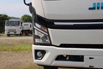 ����E·�� Max ���� ��ɲ 4.2�׵��Ŵ��綯�����Ῠ ����ʱ��140.41kWhͼƬ