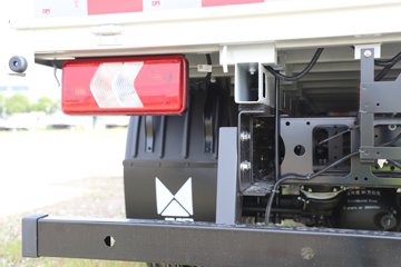 ����E·�� Max ���� ��ɲ 4.2�׵��Ŵ��綯�����Ῠ ����ʱ��140.41kWhͼƬ