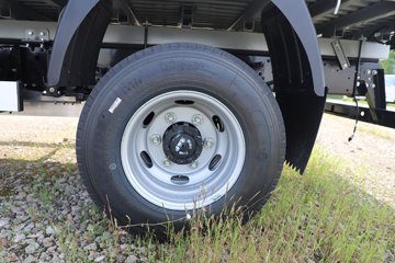 ����E·�� Max ���� ��ɲ 4.2�׵��Ŵ��綯�����Ῠ ����ʱ��140.41kWhͼƬ