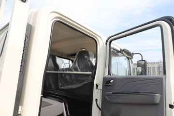������������ 2.5L���� 174���� ������6�� 3.2��˫�������ῨͼƬ