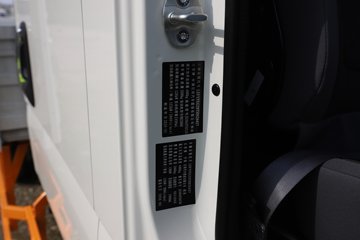 ������������ 2.5L���� 174���� ������6�� 3.2��˫�������ῨͼƬ