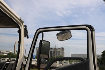 ������������ 2.5L���� 174���� ������6�� 3.2��˫�������ῨͼƬ