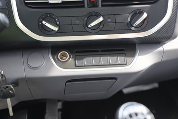������������ 2.5L���� 174���� ������6�� 3.2��˫�������ῨͼƬ