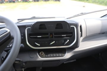 ������������ 2.5L���� 174���� ������6�� 3.2��˫�������ῨͼƬ