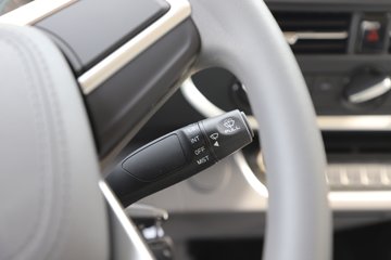 ������������ 2.5L���� 174���� ������6�� 3.2��˫�������ῨͼƬ