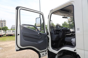 ������������ 2.5L���� 174���� ������6�� 3.2��˫�������ῨͼƬ