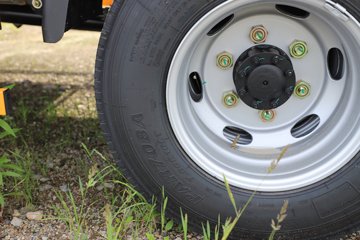 ������������ 2.5L���� 174���� ������6�� 3.2��˫�������ῨͼƬ