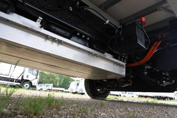 ����E·�� 4X2 4.11�׵��Ŵ��綯��س� ����ʱ��140.41kWhͼƬ