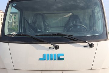 ����E˳�� 2025�� ���綯 4X2 Һɲ 3.8�׵�����ʽ�Ῠ ʱ���°�63.75kWhͼƬ