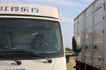 ����E˳�� 2025�� ���綯 4X2 Һɲ 3.8�׵�����ʽ�Ῠ ʱ���°�63.75kWhͼƬ