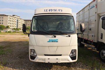 ����E˳�� 2025�� ���綯 4X2 Һɲ 3.8�׵�����ʽ�Ῠ ʱ���°�63.75kWhͼƬ
