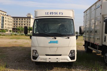 ����E˳�� 2025�� ���綯 4X2 Һɲ 3.8�׵�����ʽ�Ῠ ʱ���°�63.75kWhͼƬ