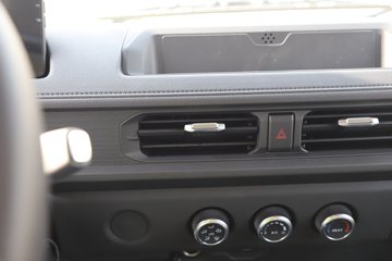 ����E˳�� 2025�� ���綯 4X2 Һɲ 3.8�׵�����ʽ�Ῠ ʱ���°�63.75kWhͼƬ
