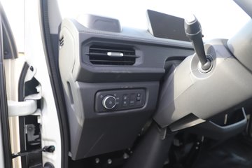 ����E˳�� 2025�� ���綯 4X2 Һɲ 3.8�׵�����ʽ�Ῠ ʱ���°�63.75kWhͼƬ