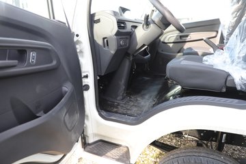 ����E˳�� 2025�� ���綯 4X2 Һɲ 3.8�׵�����ʽ�Ῠ ʱ���°�63.75kWhͼƬ