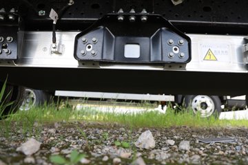 ����E˳�� 2025�� ���綯 4X2 Һɲ 3.8�׵�����ʽ�Ῠ ʱ���°�63.75kWhͼƬ